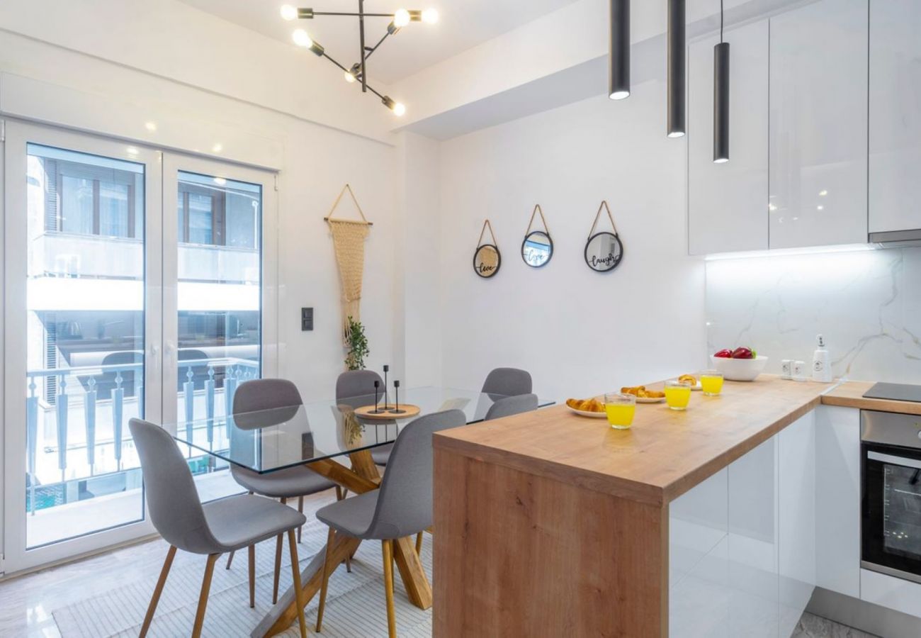 Apartment in Athens - Modern Flat in Kolonaki!