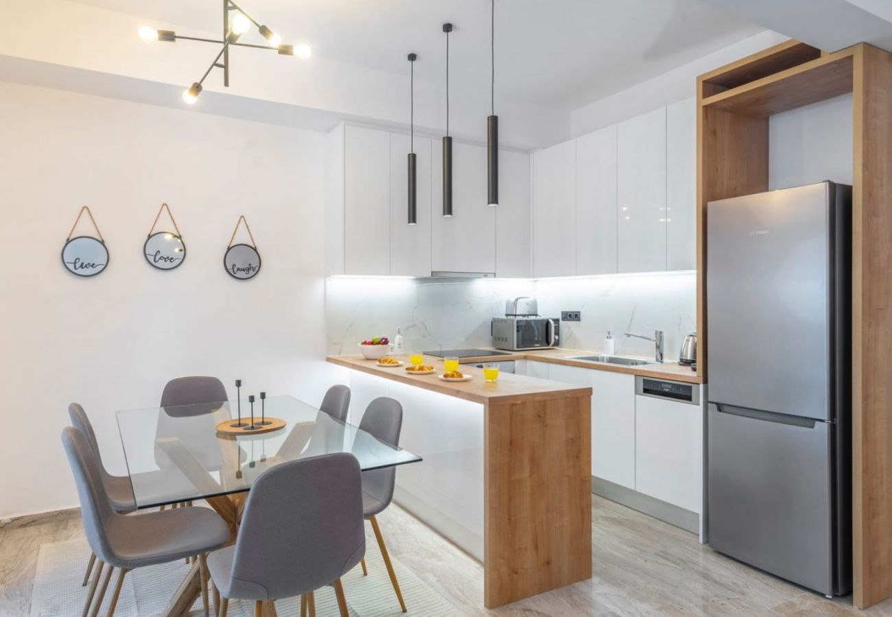 Apartment in Athens - Modern Flat in Kolonaki!