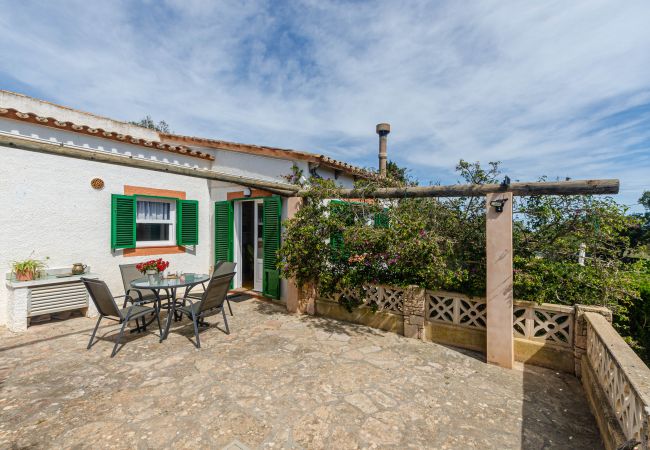 Villa in S'Horta - YourHouse Sa Caseta de Santanyi, quiet house with terrace and garden Villa in S'Horta - YourHouse Sa Caseta de Santanyi, quiet house with terrace and garden