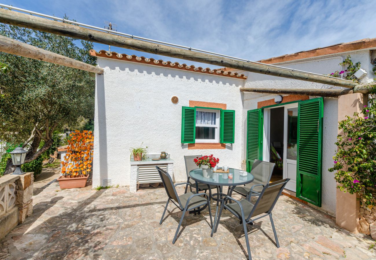 Villa in S'Horta - YourHouse Sa Caseta de Santanyi, quiet house with terrace and garden