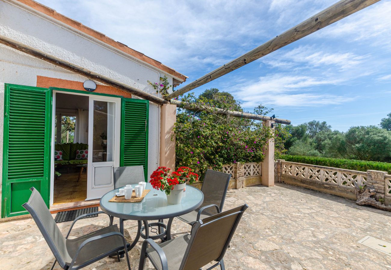 Villa in S'Horta - YourHouse Sa Caseta de Santanyi, quiet house with terrace and garden