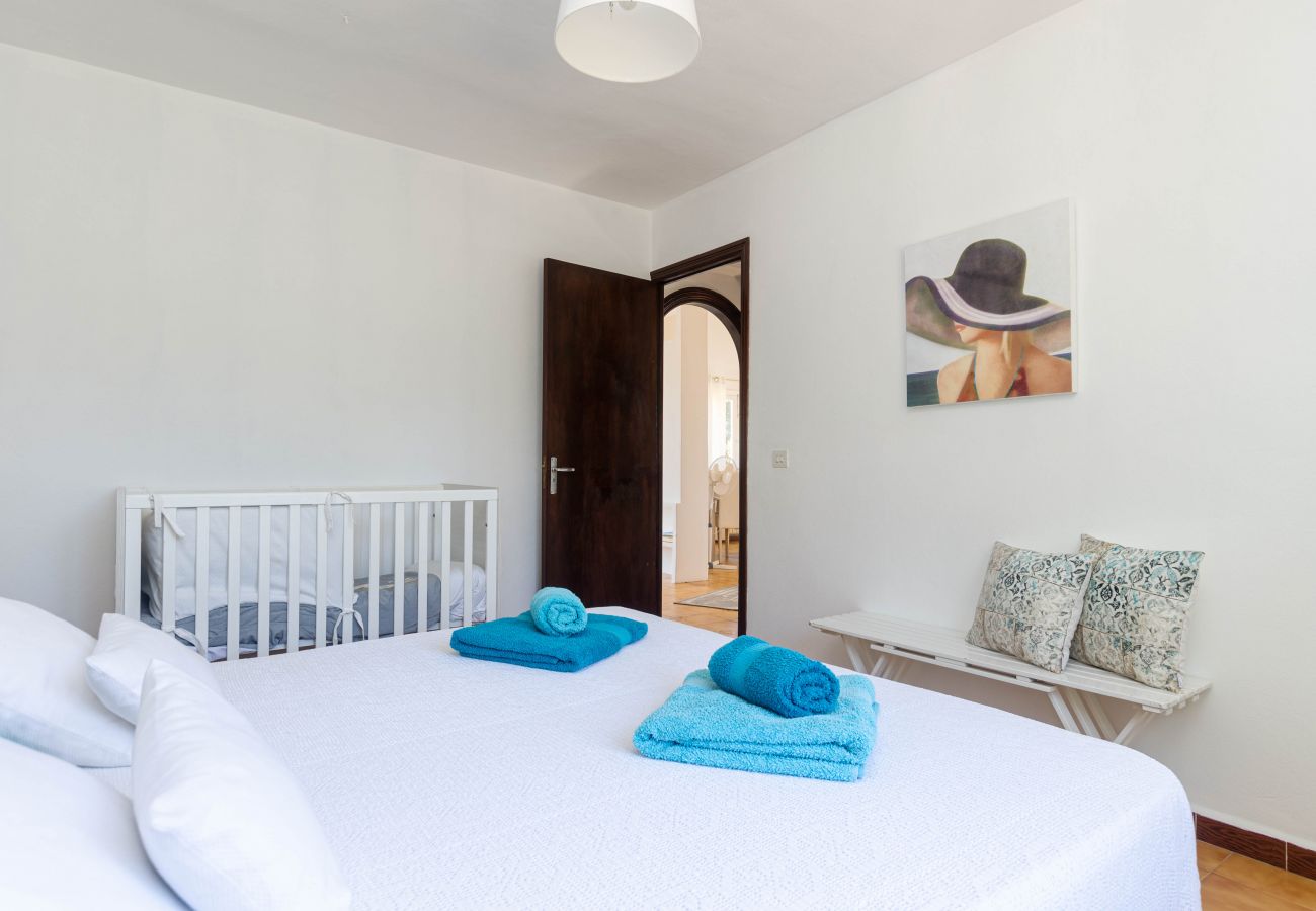 Villa in S'Horta - YourHouse Sa Caseta de Santanyi, quiet house with terrace and garden