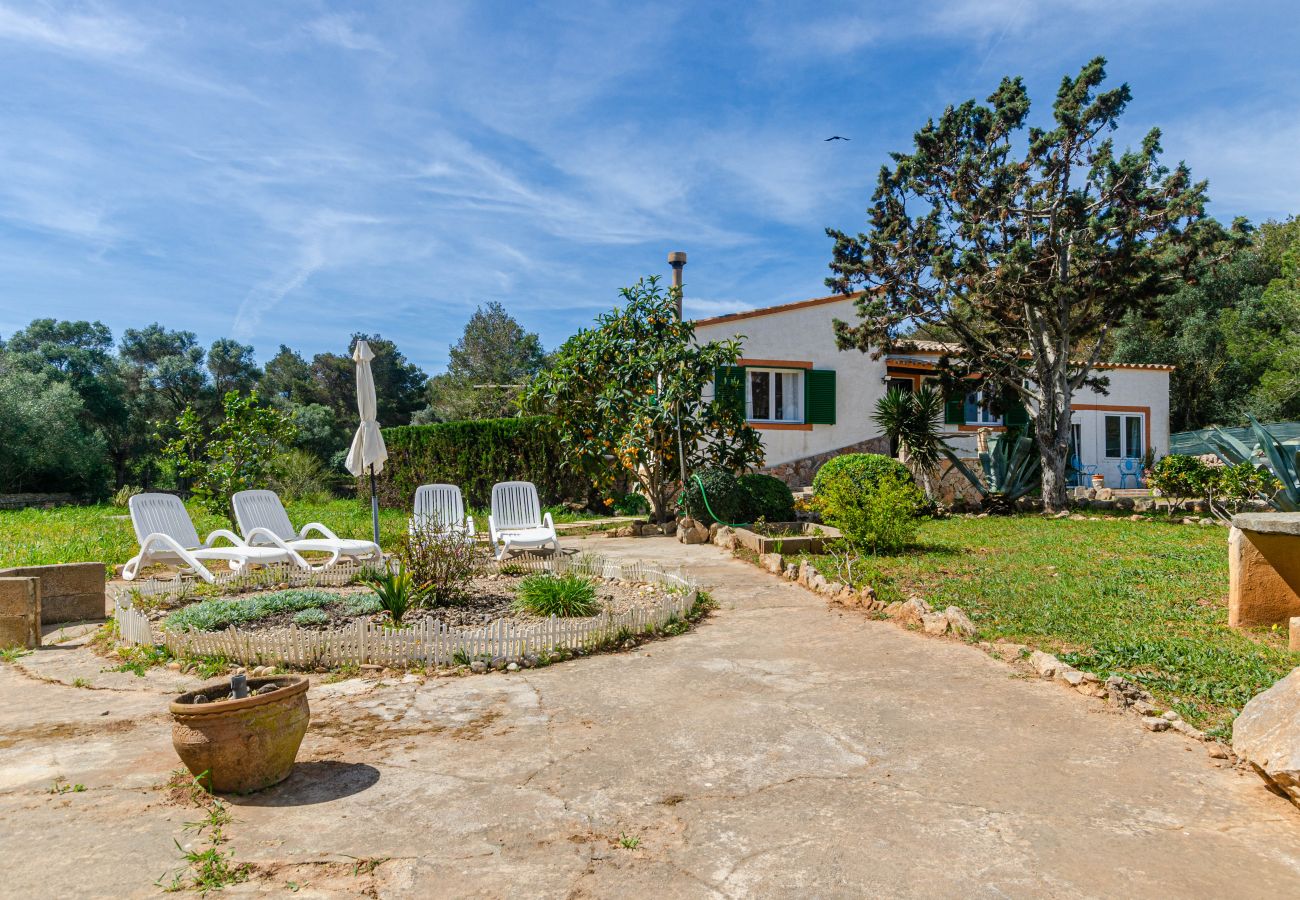 Villa in S'Horta - YourHouse Sa Caseta de Santanyi, quiet house with terrace and garden