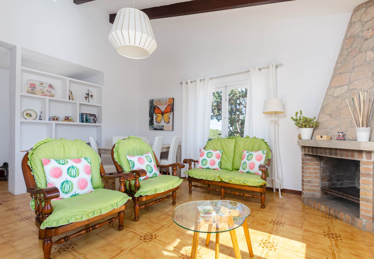 Villa in S'Horta - YourHouse Sa Caseta de Santanyi, quiet house with terrace and garden
