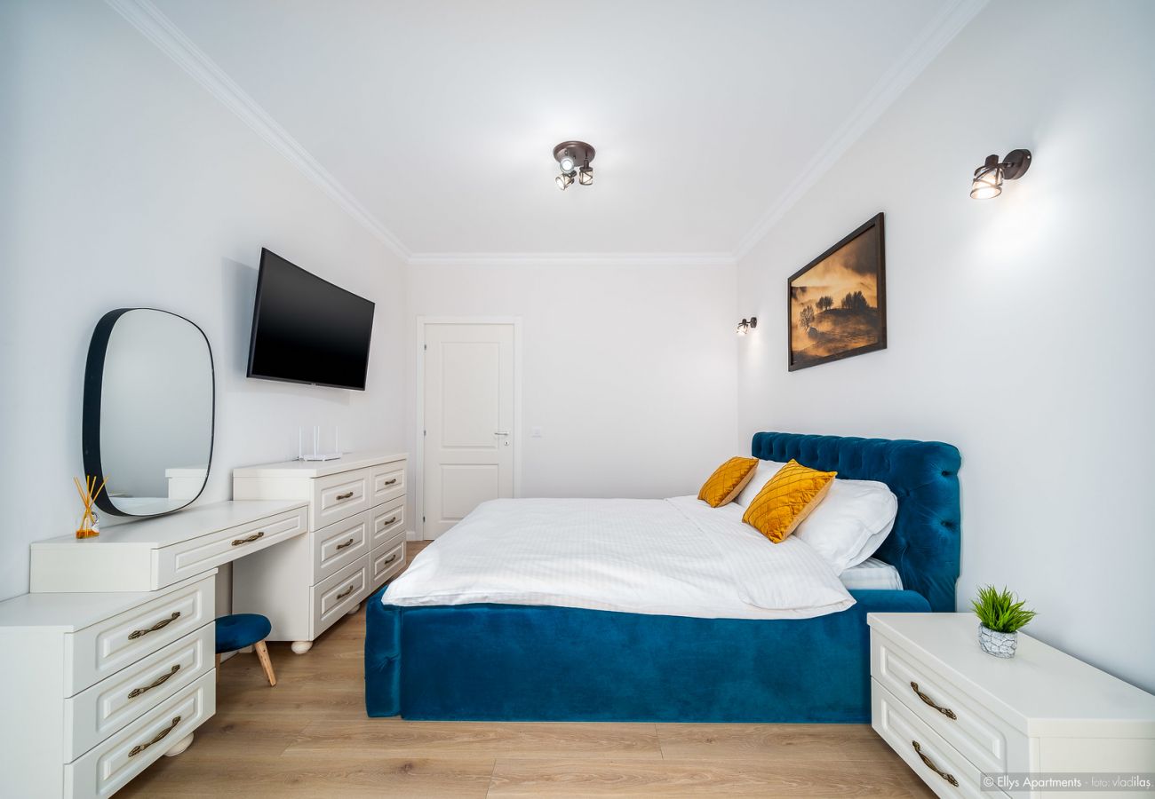 Apartment in Gura Humorului - Ellys 2BDR Apartment