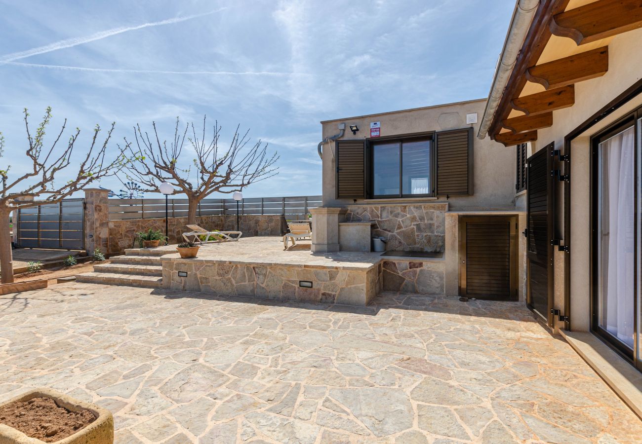 Villa in Muro - YourHouse Cas Padri, lovely country house with terrace, perfect for couples
