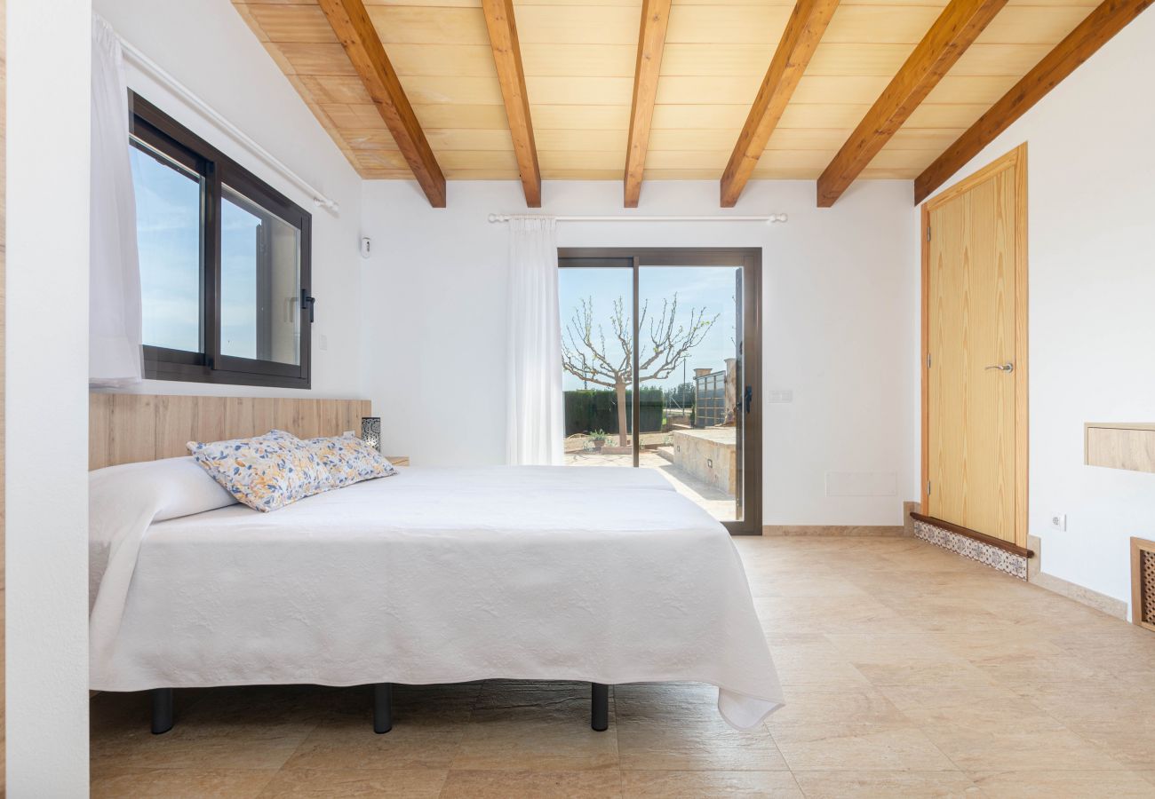 Villa in Muro - YourHouse Cas Padri, lovely country house with terrace, perfect for couples