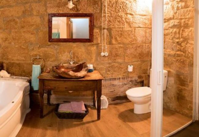 Cottage in Vallbona de les Monges - YourHouse Marilluna, rural house with private pool 