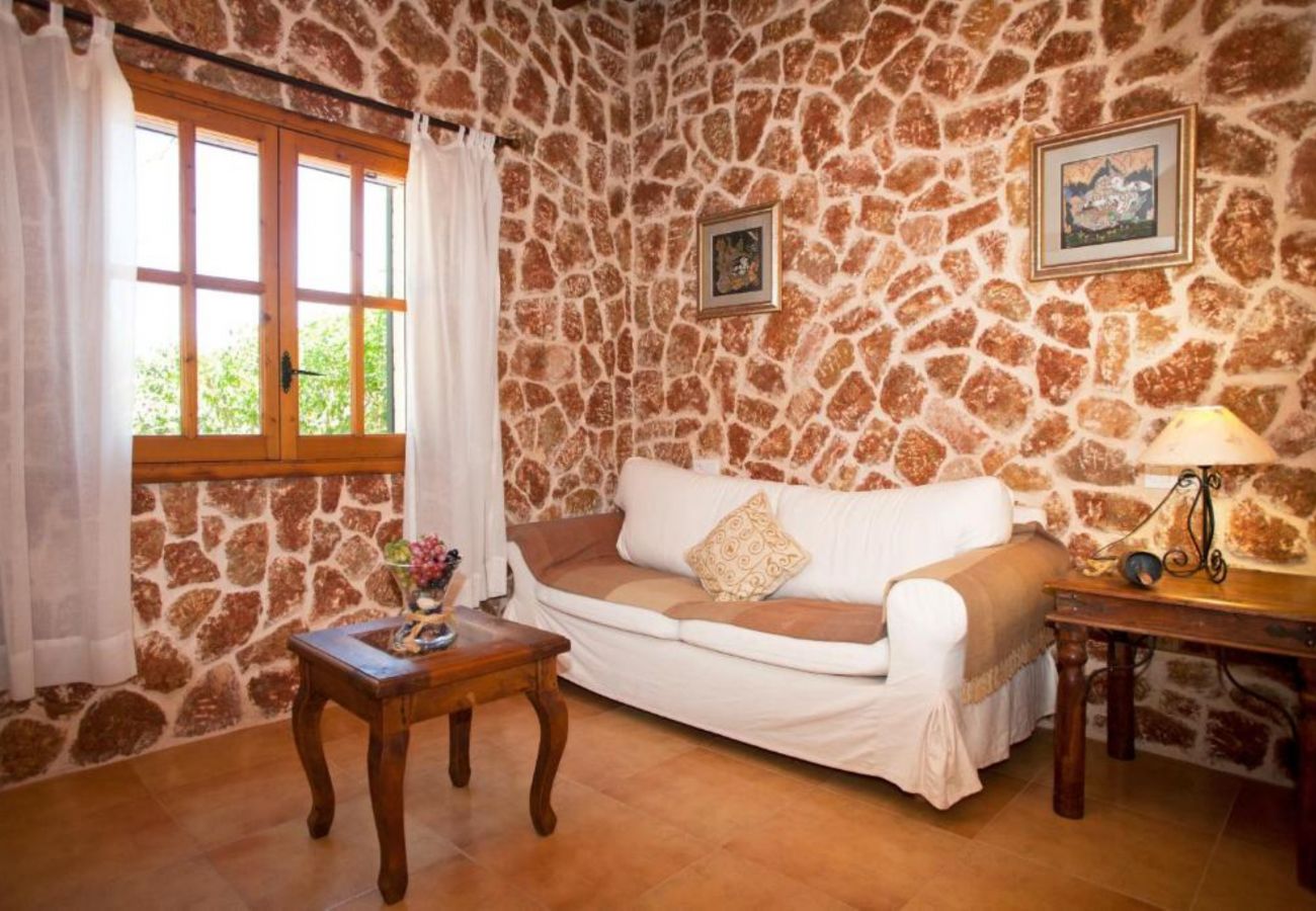 Villa in Muro - YourHouse Villa Agueda with private pool, barbecue and garden 