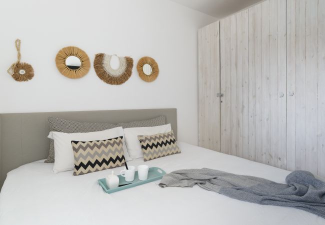 Apartment in Tel Aviv - Jaffa - MAMAD Bright & Chic Condo with Pool & Unique View by FeelHome Apartment in Tel Aviv - Jaffa - MAMAD Bright & Chic Condo with Pool & Unique View by FeelHome