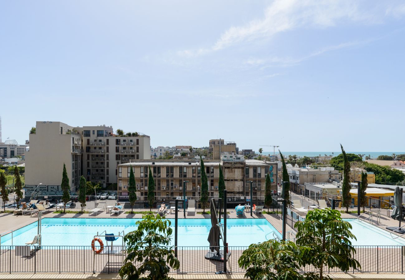 Apartment in Tel Aviv - Jaffa - Bright & Chic Condo with Pool & Unique View by FeelHome