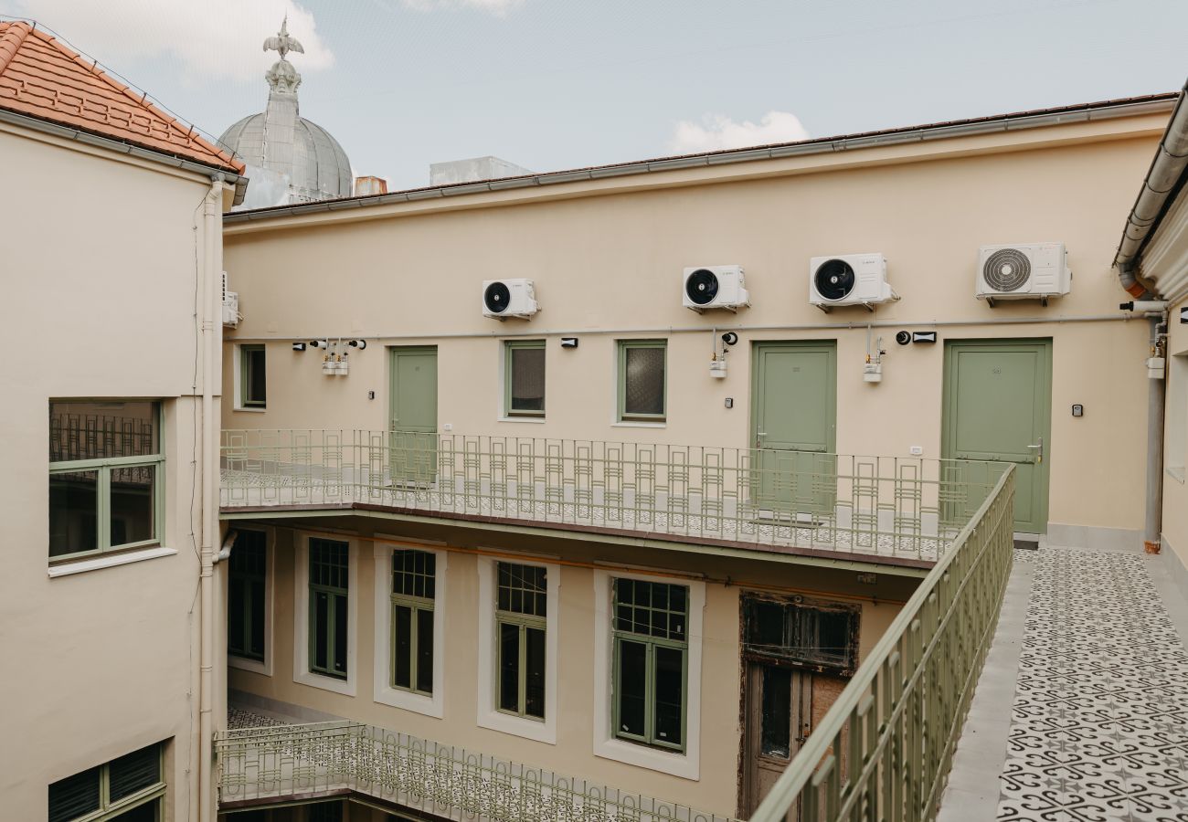 Studio in Timisoara - Agoston Galgon Holiday Apartments