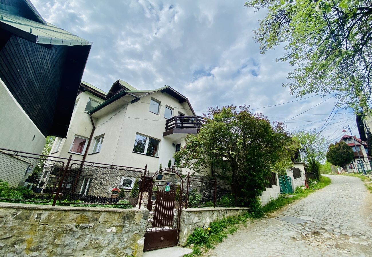 Apartment in Sinaia -  Butterfly