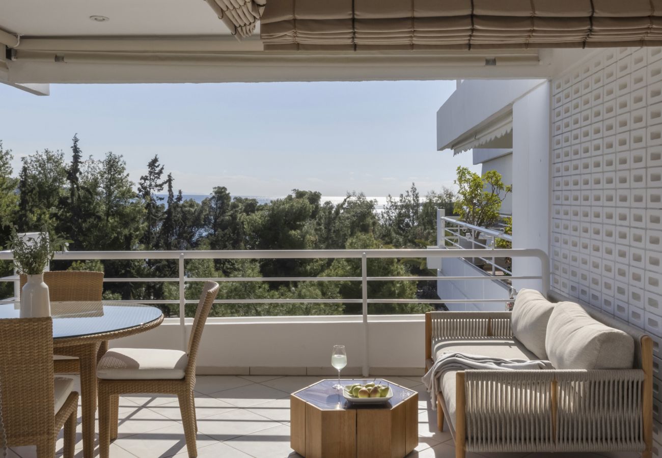 Apartment in Vouliagmeni - Athens Riviera - Voulagmeni Seaview Apartment