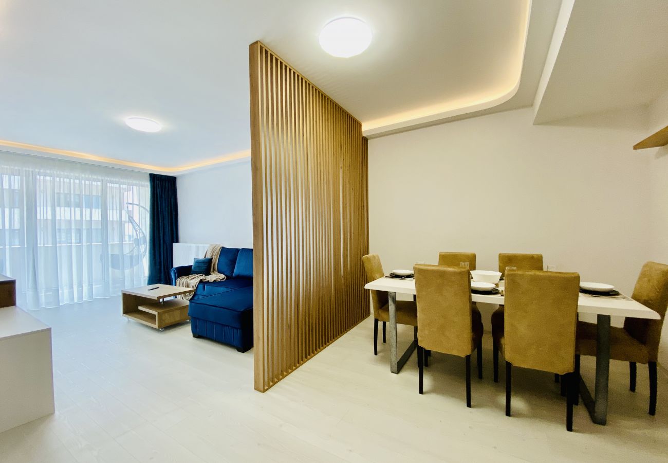 Apartment in Brasov - New & Modern Isaran Apartment near Coresi Mall
