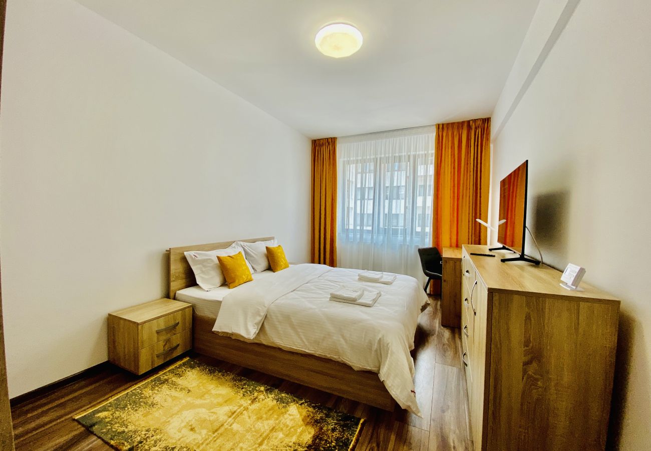 Apartment in Brasov - New & Modern Isaran Apartment near Coresi Mall