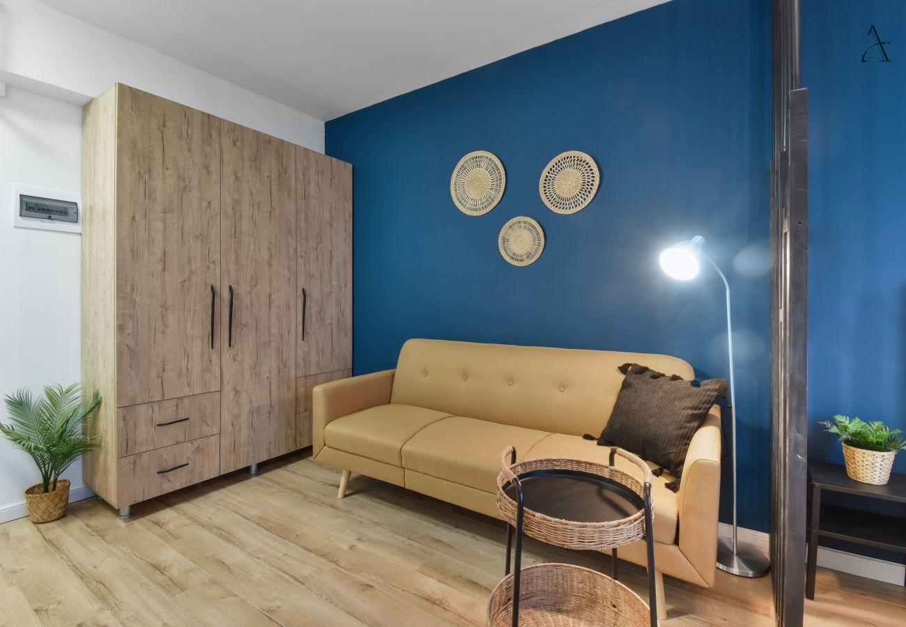 Studio in Bucharest - ABC Navy