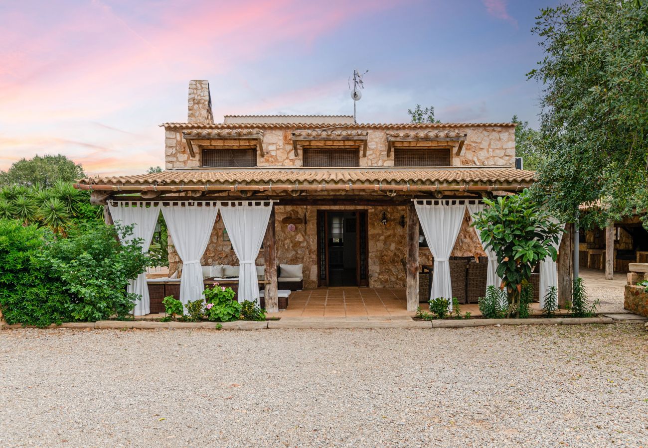 Villa in LLucmajor - Quiet pool villa with chill out area, barbecue near Llucmajor, YourHouse Can Rosillo