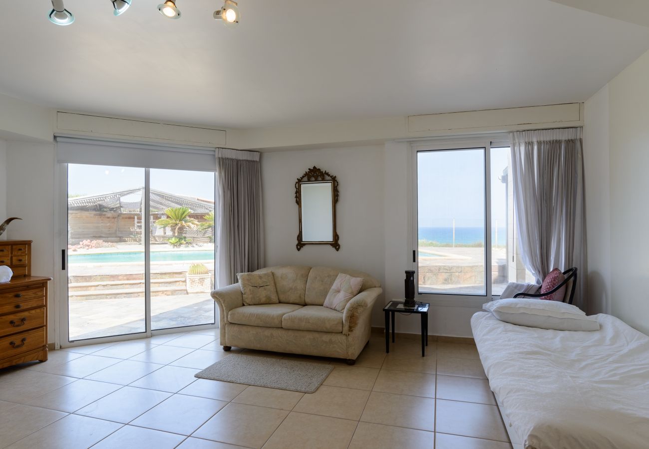 Villa in Netanya - Coastal Mansion Private Pool in Netanya by FeelHome