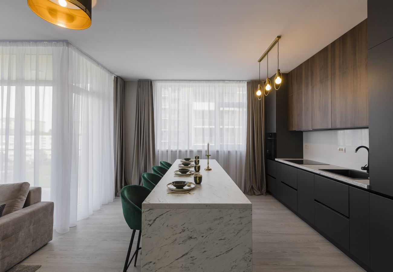 Apartment in Timisoara - Tiny, a Modern Collection Apartment near Iulius Mall