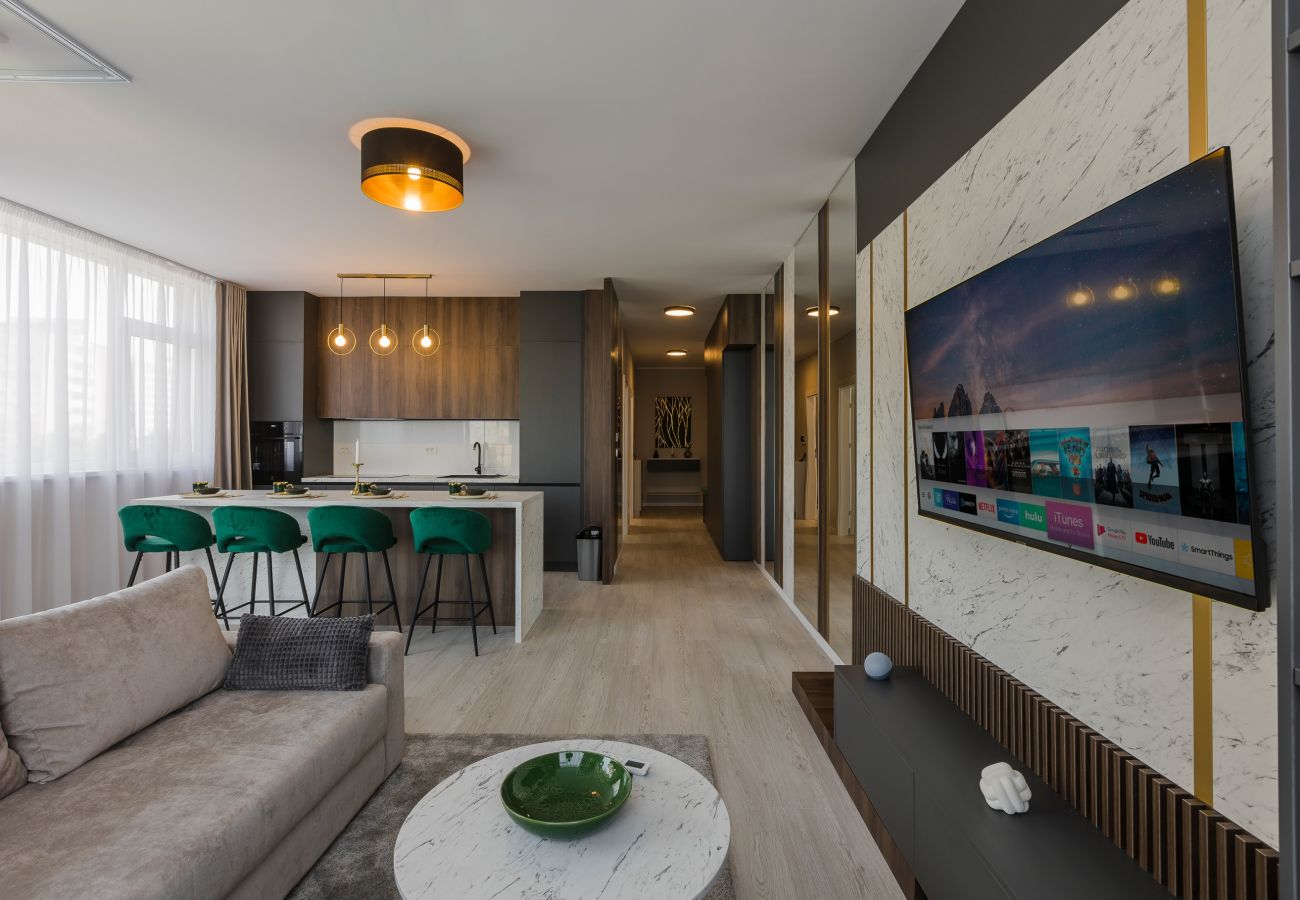 Apartment in Timisoara - Tiny, a Modern Collection Apartment near Iulius Mall