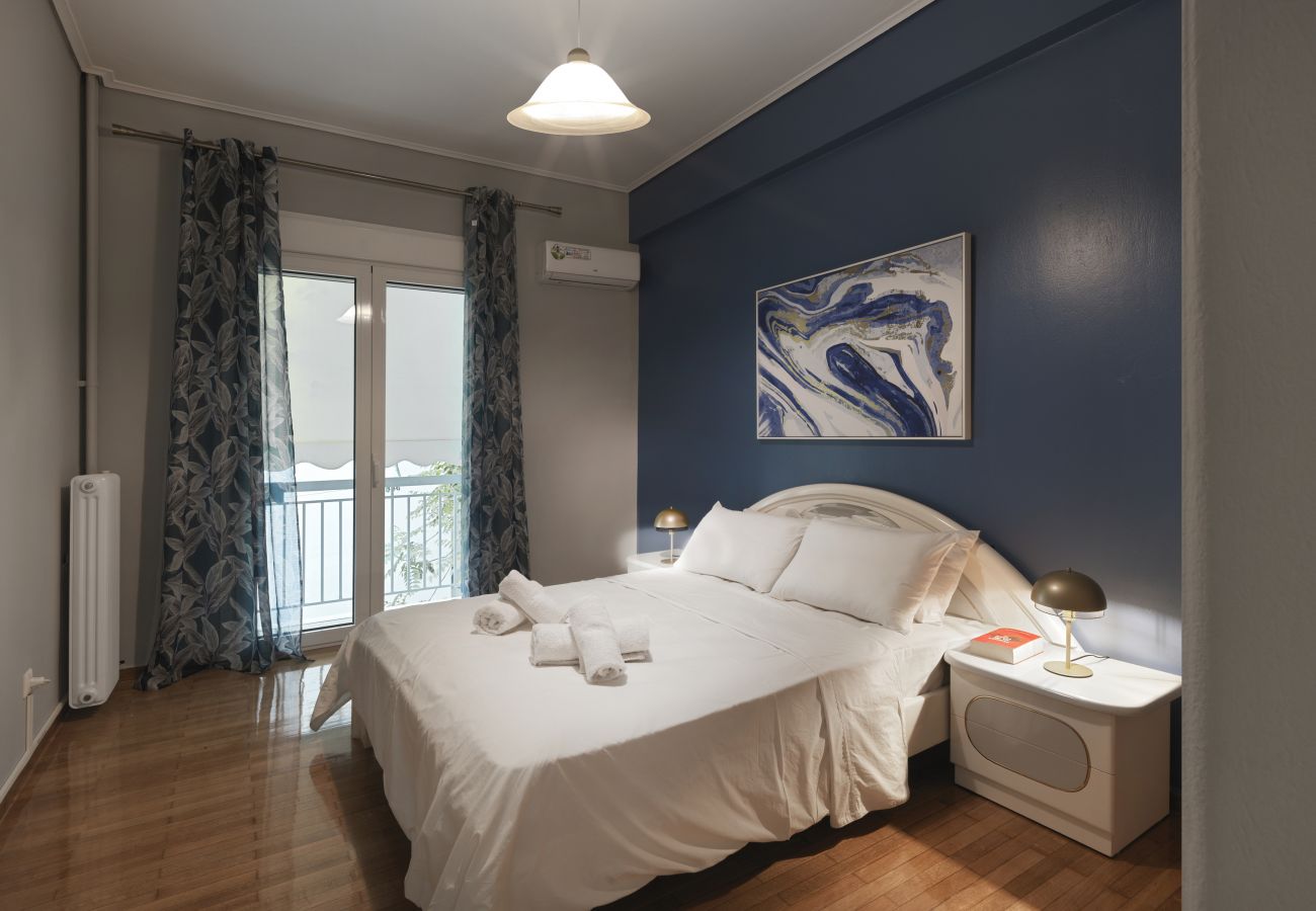 Apartment in Athens - Comfortable apartment next to Museum and park