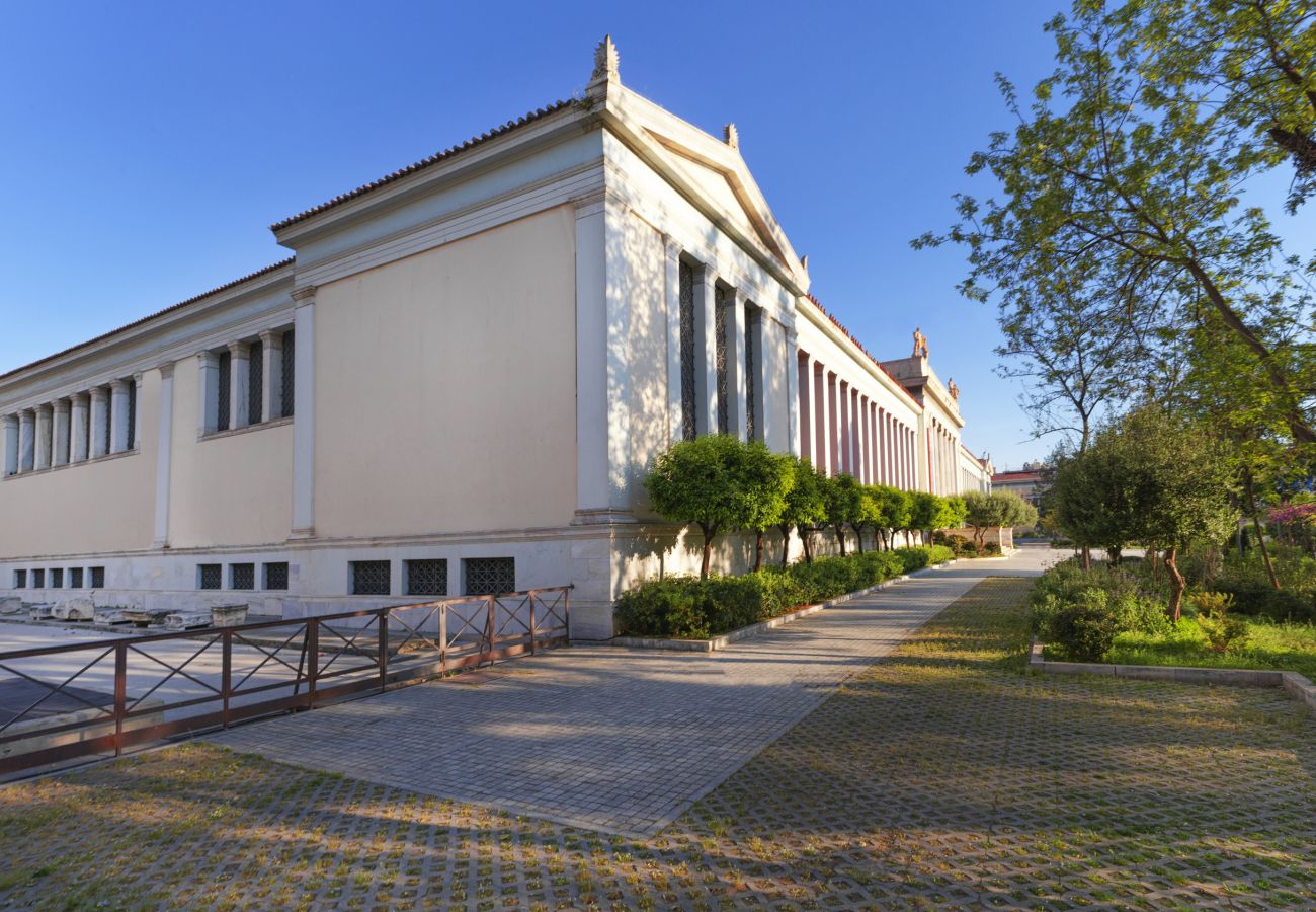 Apartment in Athens - Comfortable apartment next to Museum and park