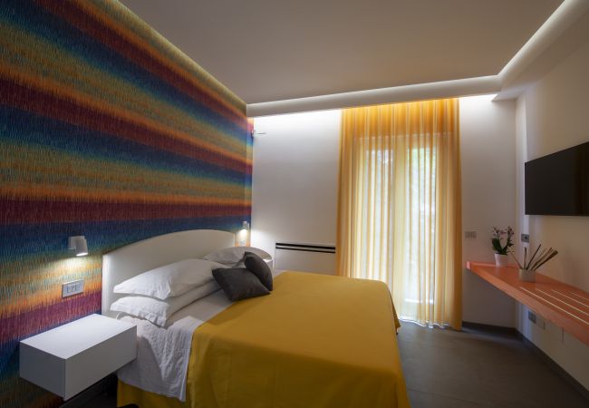 Villa in Amalfi - Villa Donna Rachele - Sea view Jacuzzi and Free Parking Villa in Amalfi - Villa Donna Rachele - Sea view Jacuzzi and Free Parking