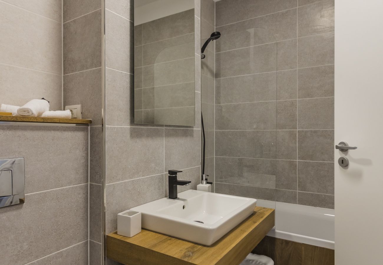 Apartment in Timisoara - Charming 1BDR with Balcony