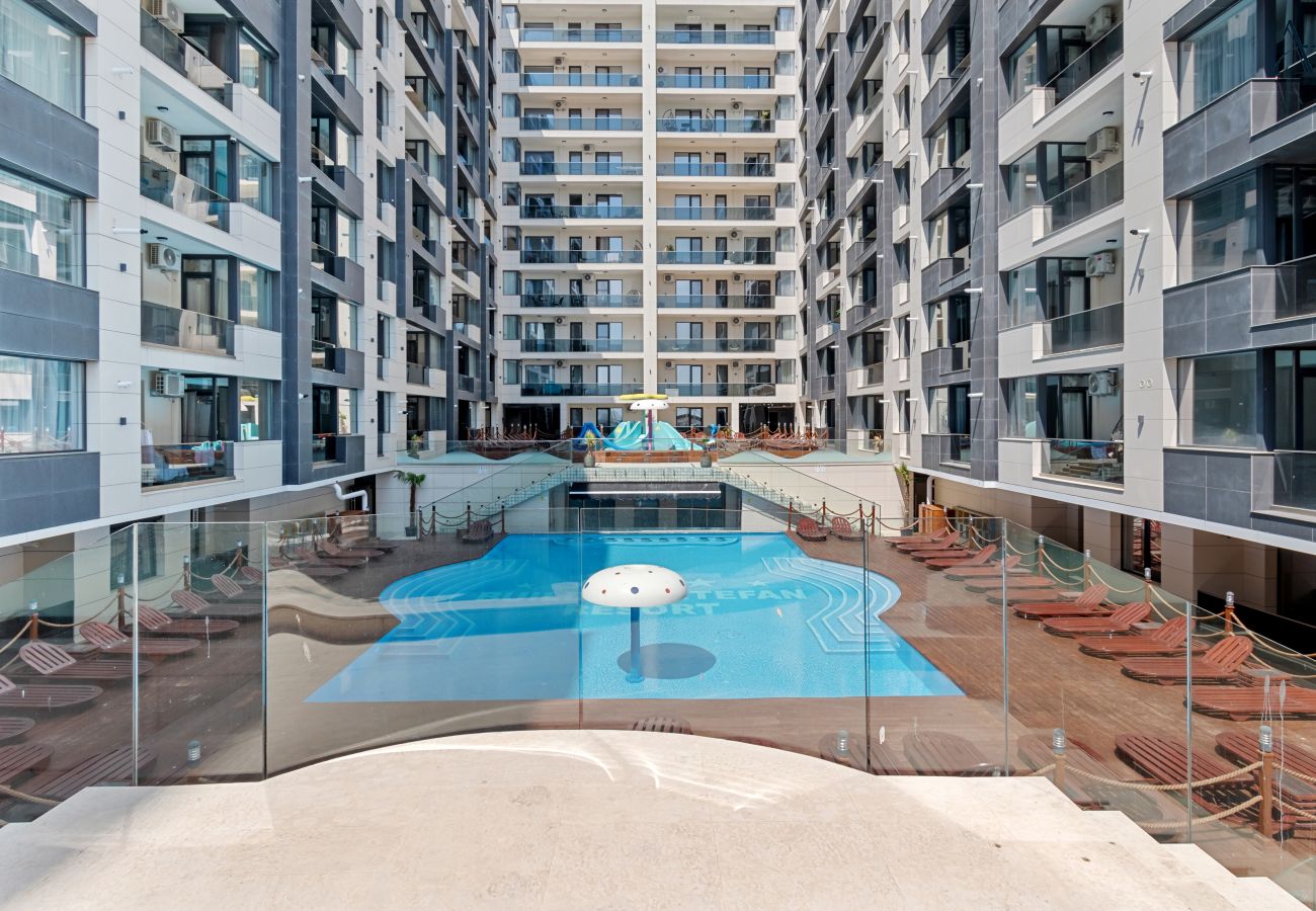 Studio in Mamaia Nord - Studio with Sea View & Pool Acces 
