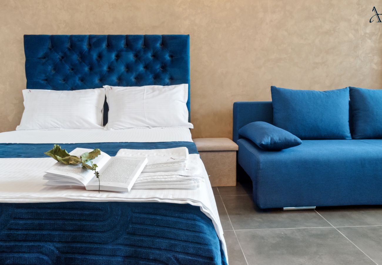 Studio in Mamaia Nord - Studio with Sea View & Pool Acces 