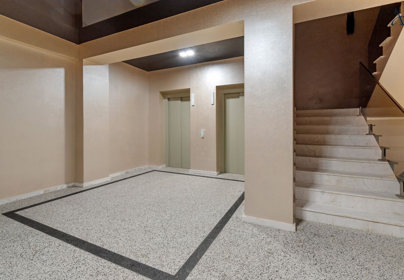 Studio in Mamaia Nord - Studio with Sea View & Pool Acces 