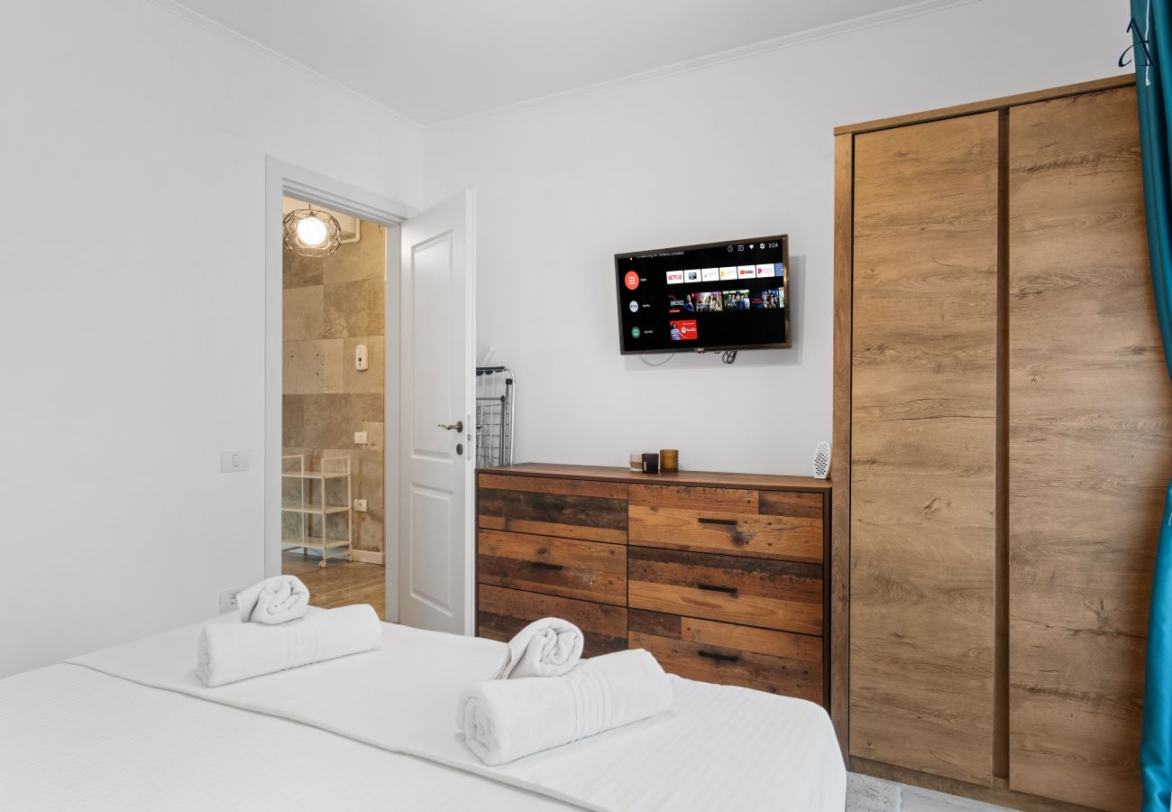 Apartment in Mamaia Nord -  S House close to the Beach