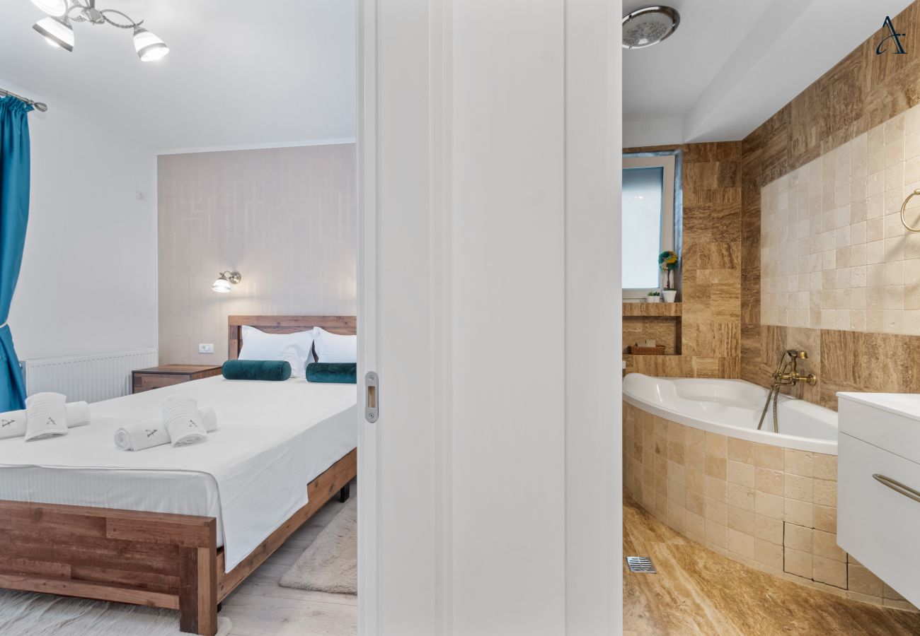Apartment in Mamaia Nord -  S House close to the Beach