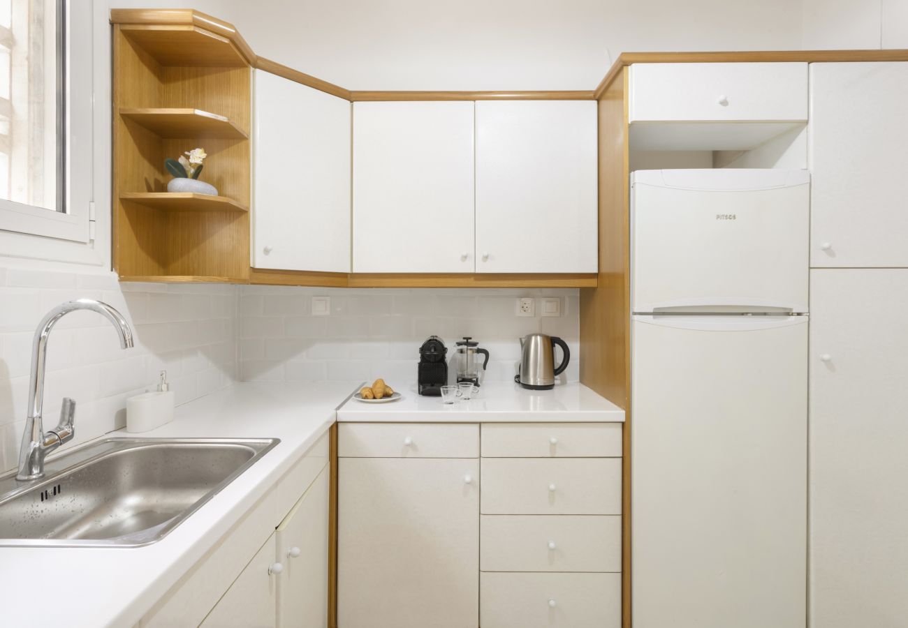 Apartment in Athens - Homey one bedroom in hip Pagrati