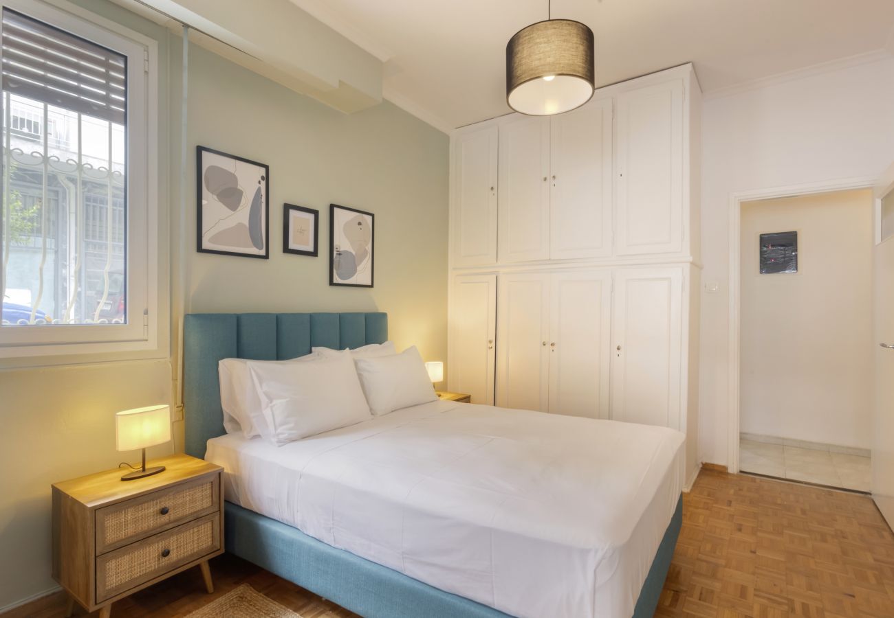 Apartment in Athens - Homey one bedroom in hip Pagrati