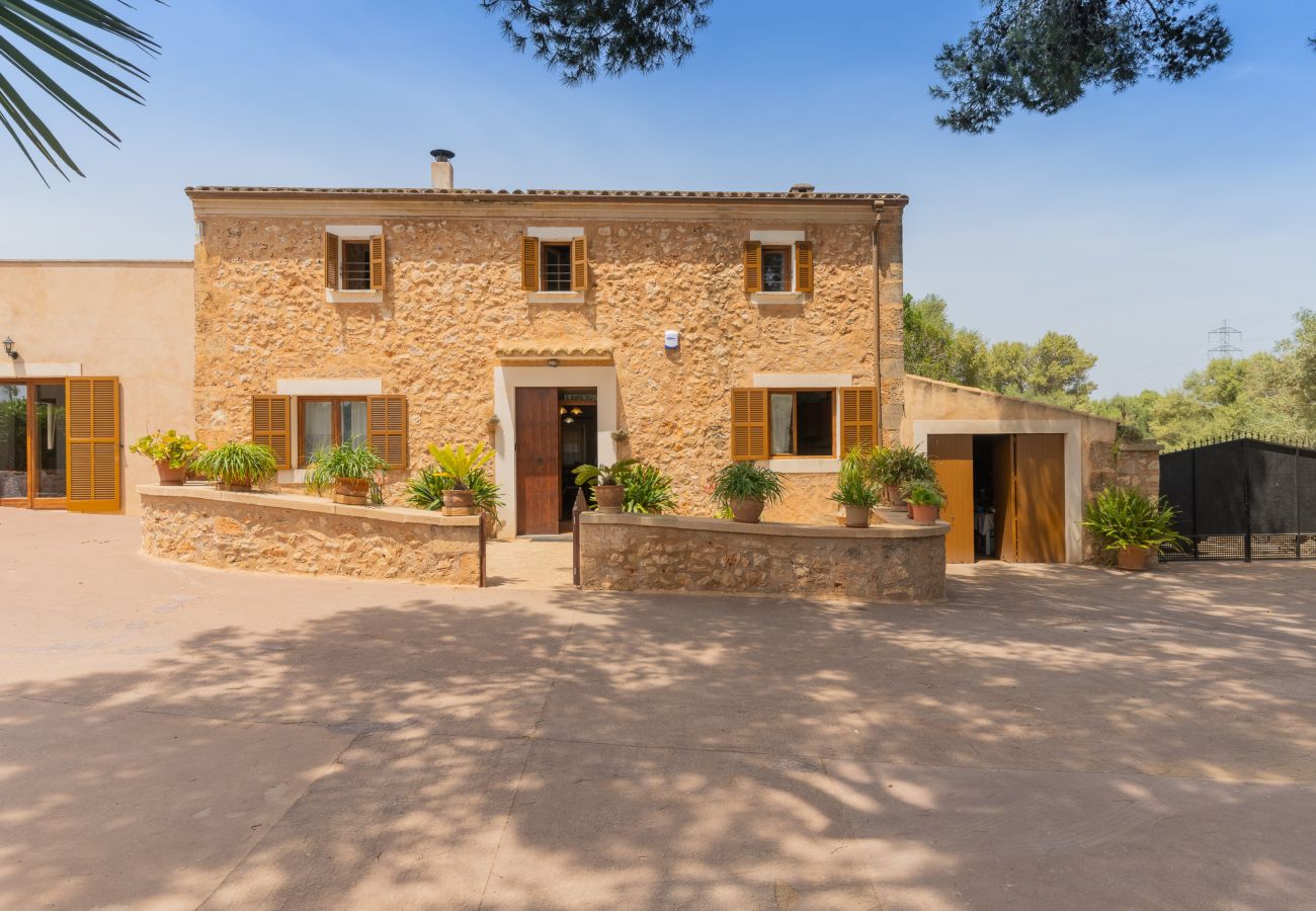 Villa in Santanyi - YourHouse Angoixes, villa with private pool