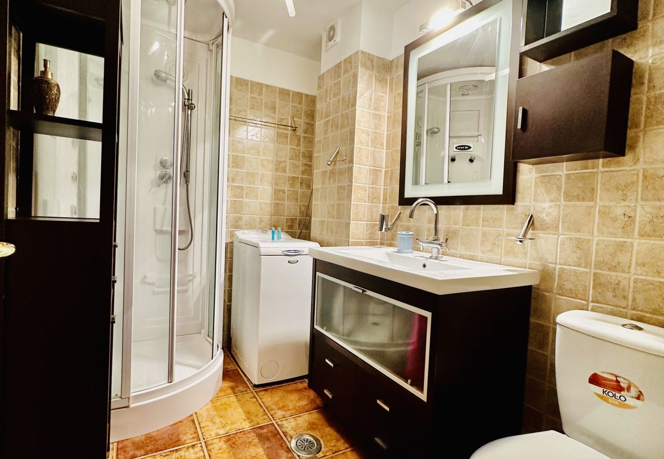 Apartment in Predeal - Predeal 1BDR Bellevue 
