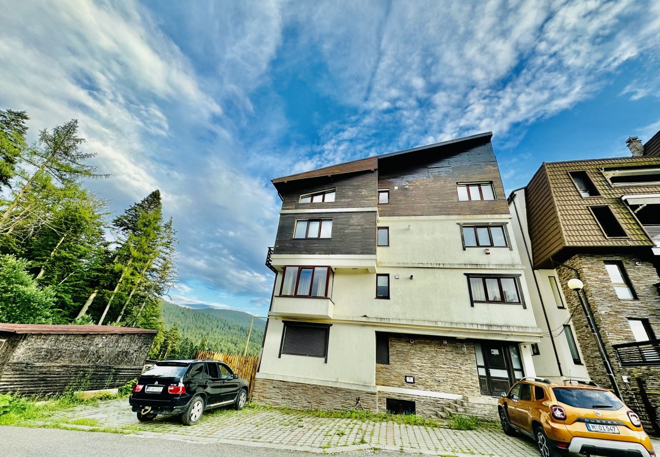 Apartment in Predeal - Predeal 1BDR Bellevue 