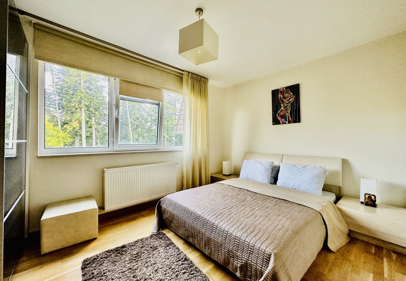 Apartment in Predeal - Predeal 1BDR Bellevue 