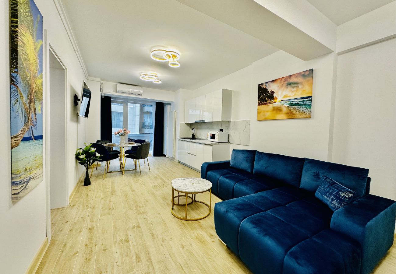 Apartment in Mamaia Nord - Caro 1BDR wit Infinity Pool Acces by Alezzi