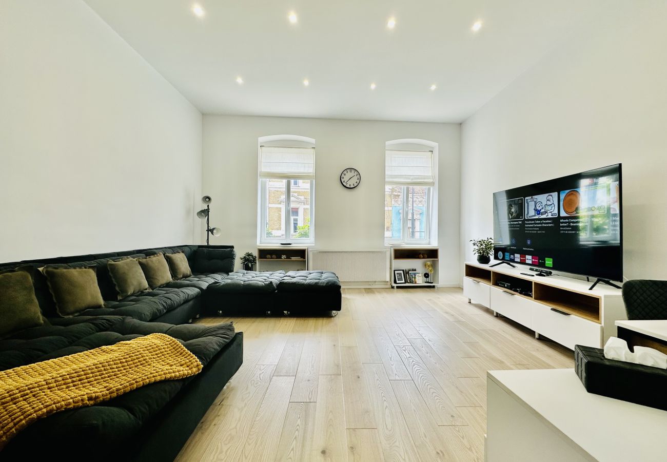 Studio in Cluj Napoca - Clever Studio near Central Shopping Center 