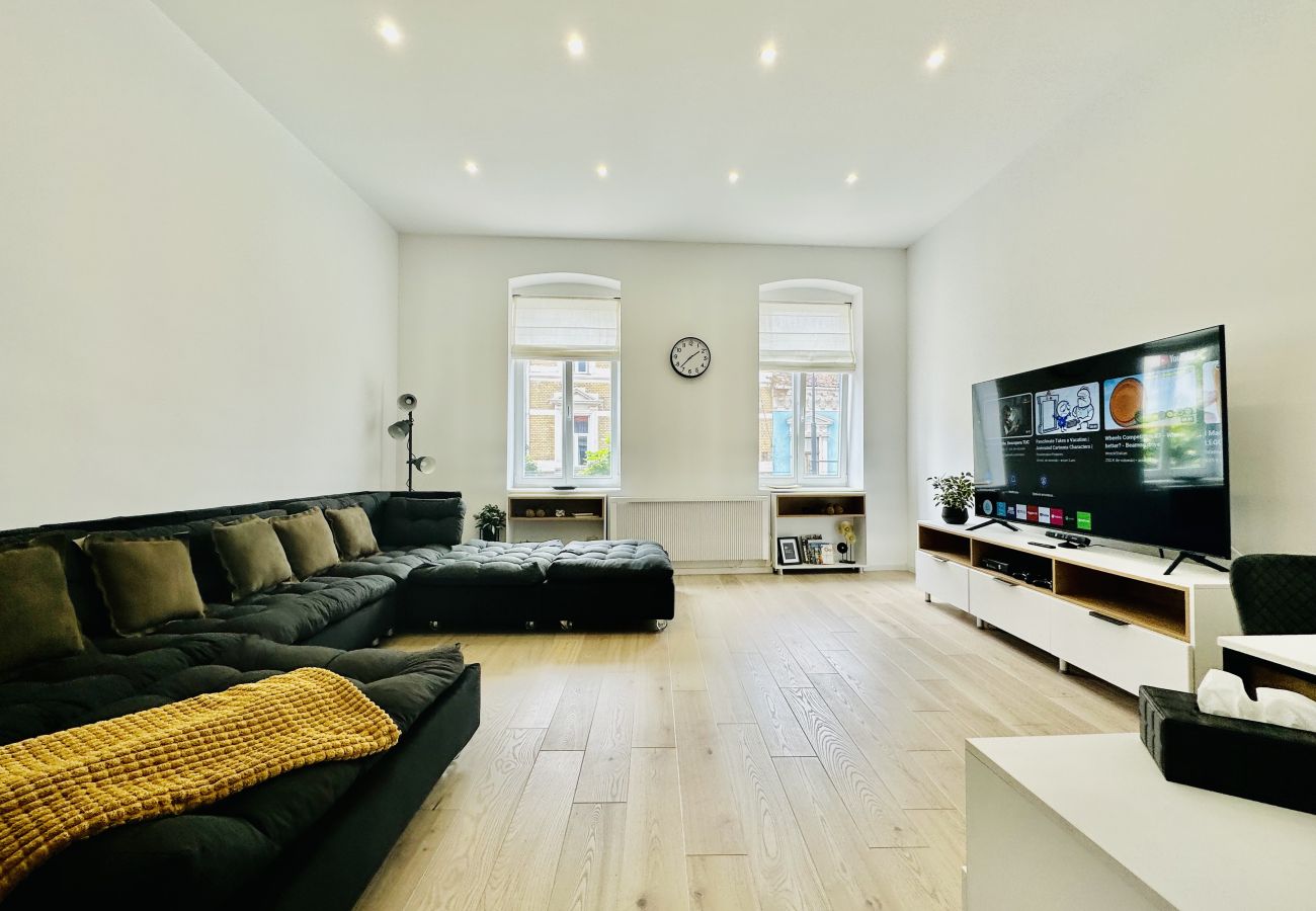 Studio in Cluj Napoca - Clever Studio near Central Shopping Center 