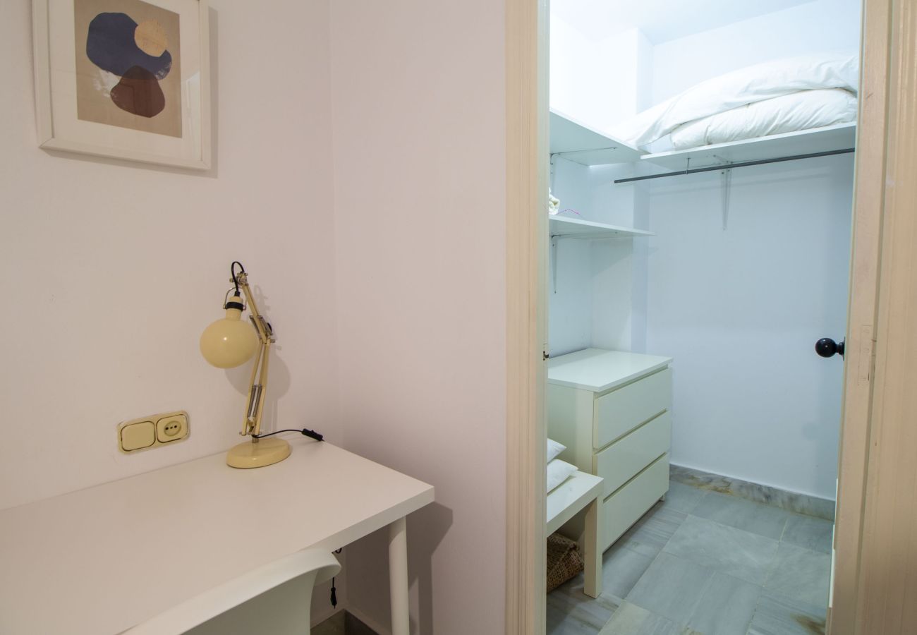 Apartment in Puerto de Santa María  - Lightbooking Palacios Apartament