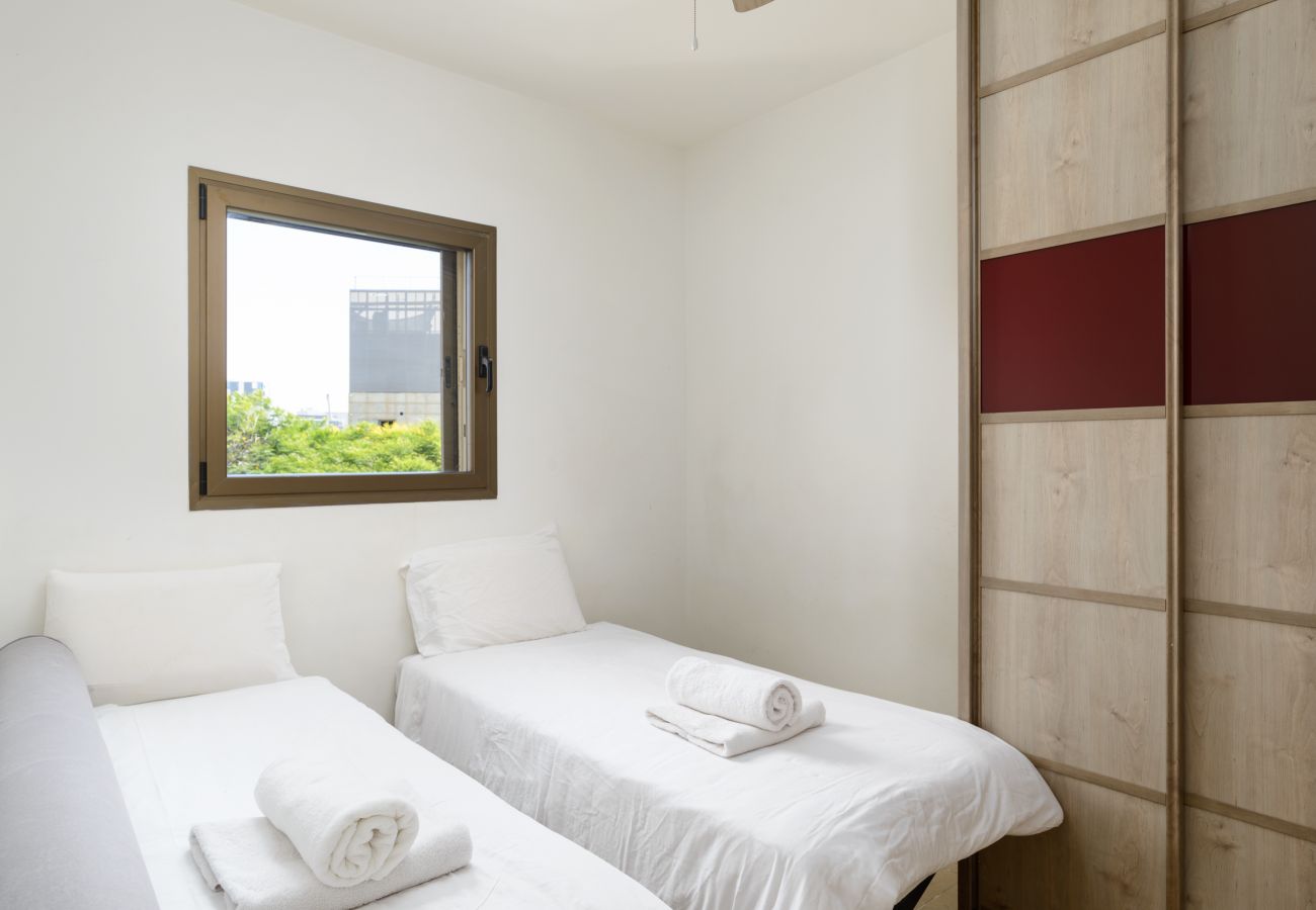 Apartment in Tel Aviv - Jaffa - Airy & Bright w/Balcony Parking steps from Beach by FeelHome