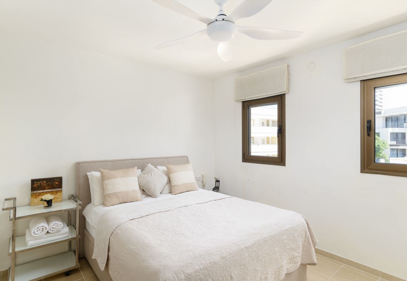 Apartment in Tel Aviv - Jaffa - Airy & Bright w/Balcony Parking steps from Beach by FeelHome
