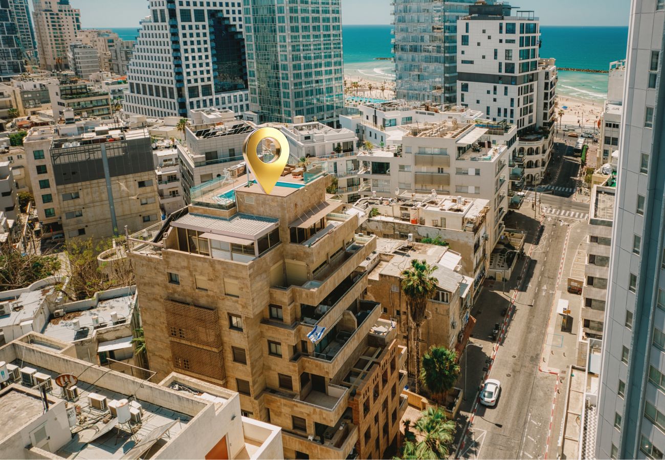 Apartment in Tel Aviv - Jaffa - MAMAD Airy & Bright with Balcony & Parking steps from Beach by FeelHome