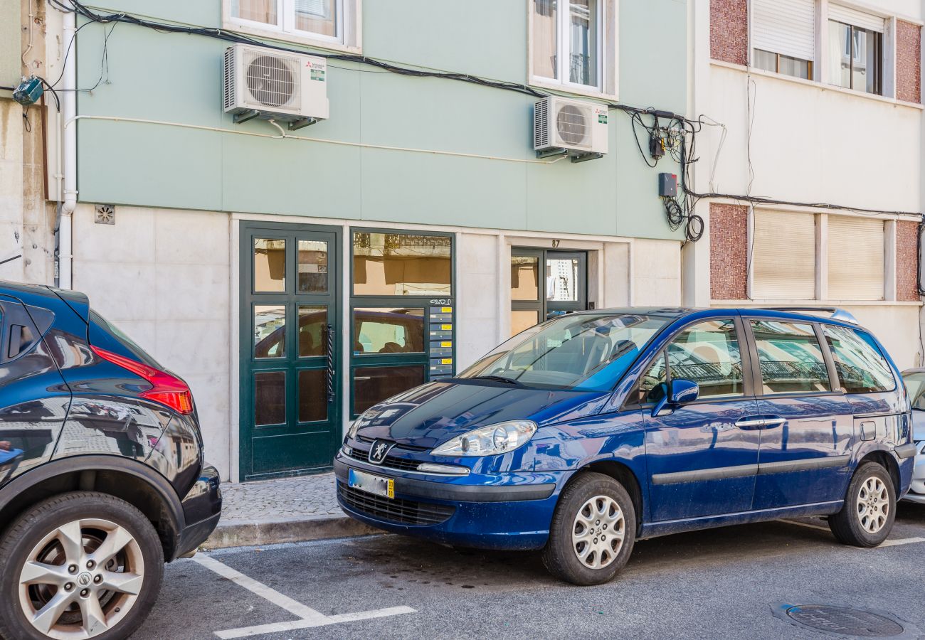 Apartment in Lisbon - Bela Vista B