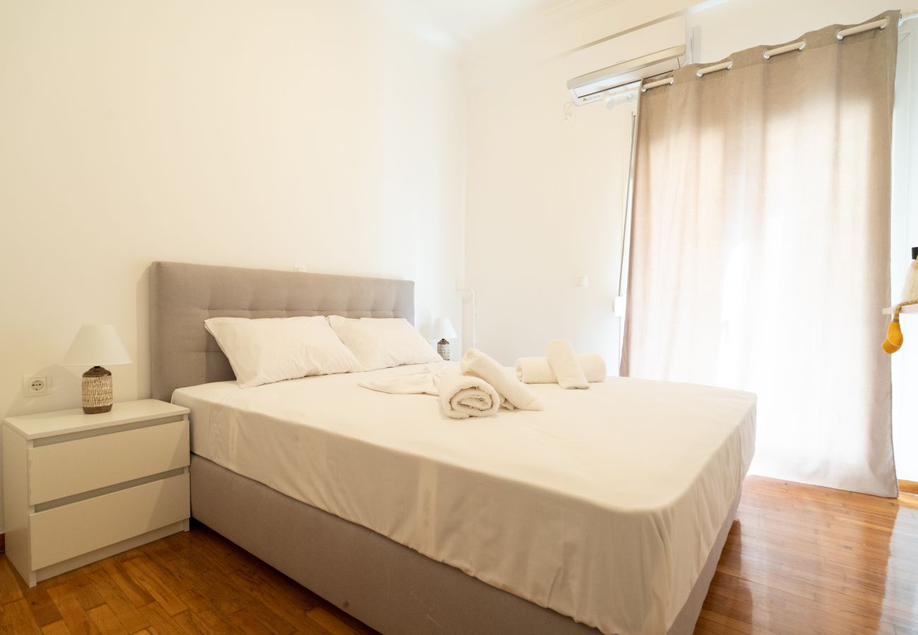 Apartment in Athens - Chremonidou 35 