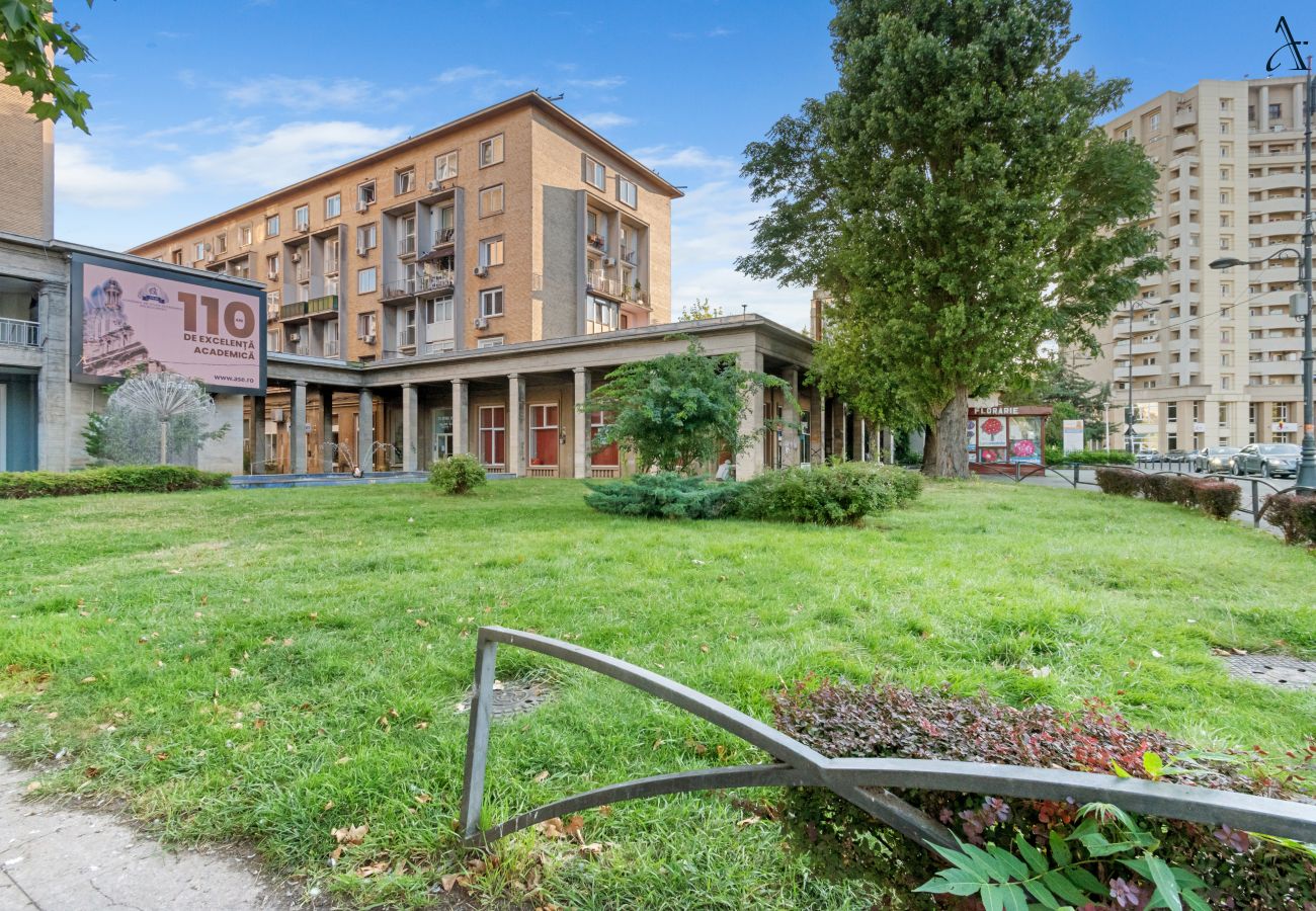Studio in Bucharest - Charming Studio in City Center